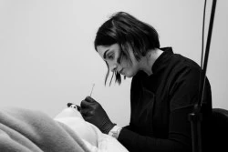Se faire retirer définitivement un tatouage  